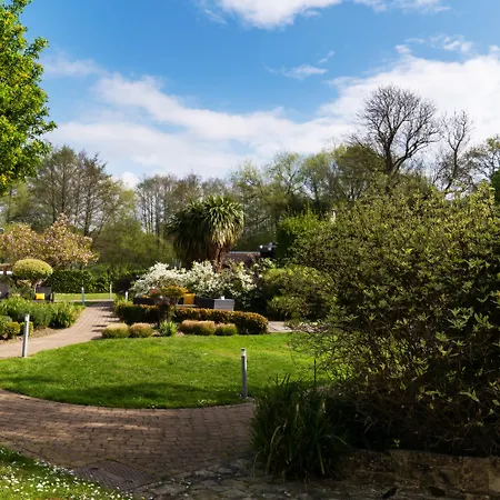 Felbridge Gatwick Hotel & Spa-2
