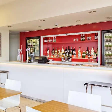 Travelodge Hull Central-2
