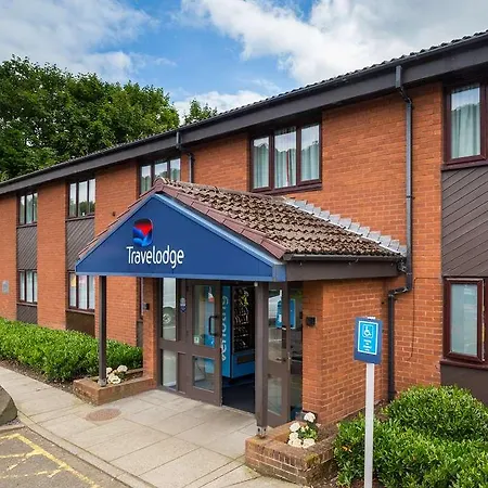 Travelodge Dumbarton-3