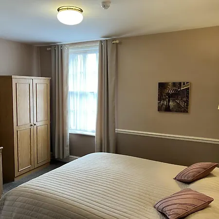 Royal Oak Hotel, Garstang-2
