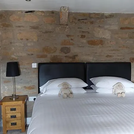 The Cheviot Hotel-2