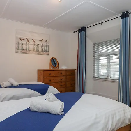 Clements Cottage-2