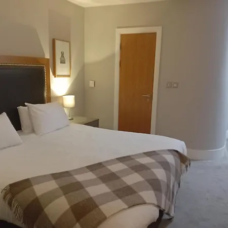 Holiday Inn Dumfries By Ihg-2