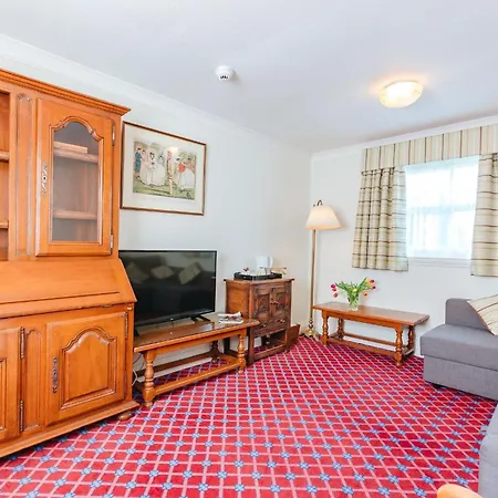The Old Vicarage-3