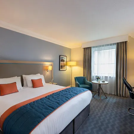 Leonardo Royal Hotel Brighton Waterfront-3