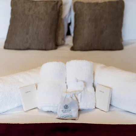 The Land'S End Hotel-2