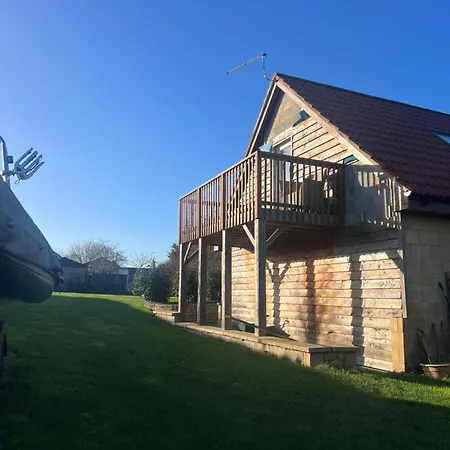 Highcroft House-2