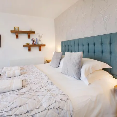 Holtby Grange Cottages-2