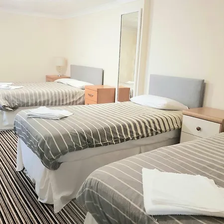 Malvern Hotel-2
