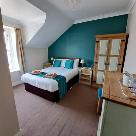 Hildebrand Guest House-2