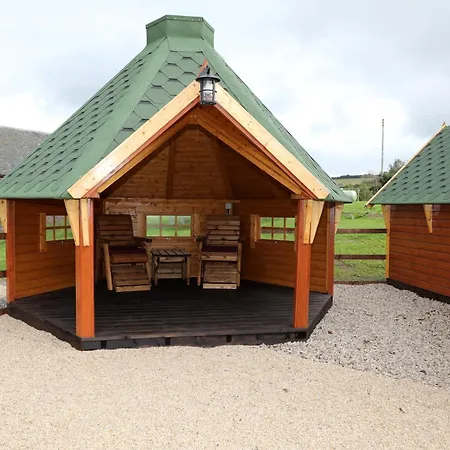 Elsay May Luxury Hot Tub Lodges Exclusively For Couples Over 25Yrs And Dog Friendly-3