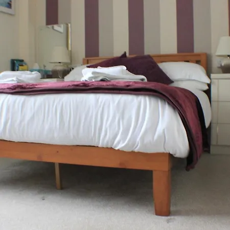 Merritt Guest House B&B-2