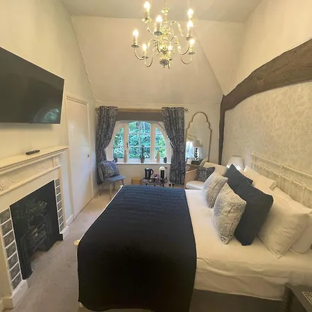 Old Rectory House, Redditch-2