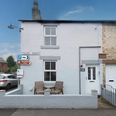 Crown And Cushion Appleby-3