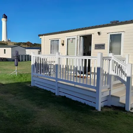 Hollies Retreat-2