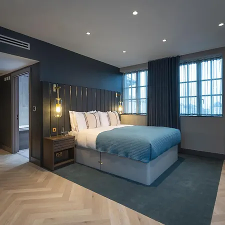 The Heyford Hotel-2