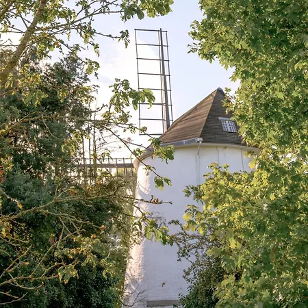 Saughall Mill Farm Cottage-3
