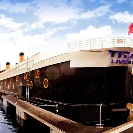 Titanic Boat-3