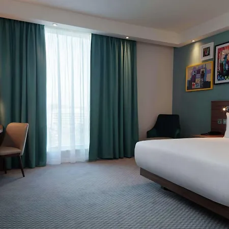 Hampton By Hilton Edinburgh Airport-3