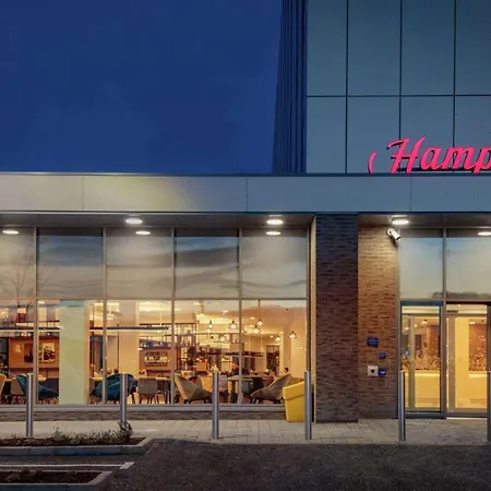 Hampton By Hilton Edinburgh Airport-2