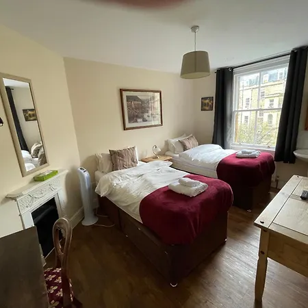 10 Grove St - Bath Holiday Suites-2