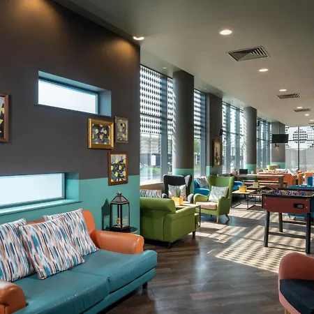 Leonardo Hotel Brighton-3
