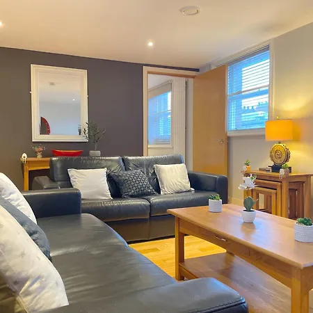 93A Grey Street Apartments-2