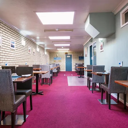 Sandcliff Guest House-3