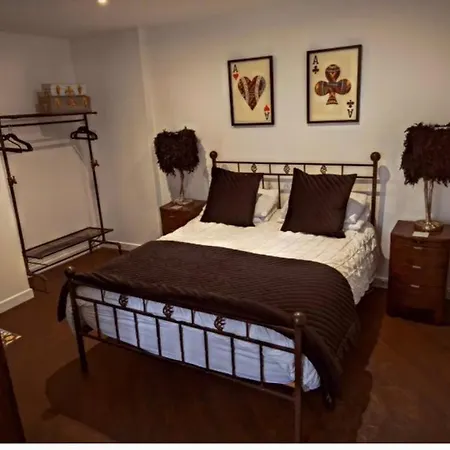 The Beulah Apartments-3