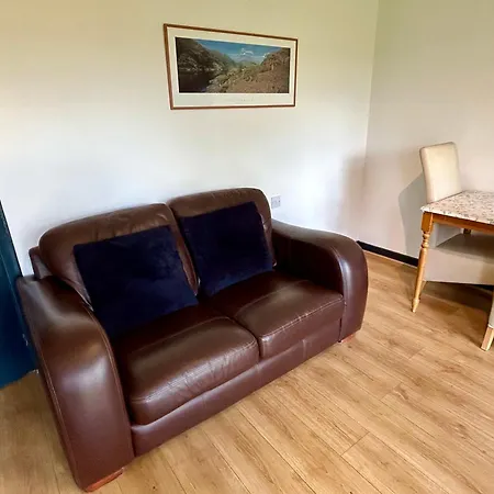 Kilcoy Chalets-3