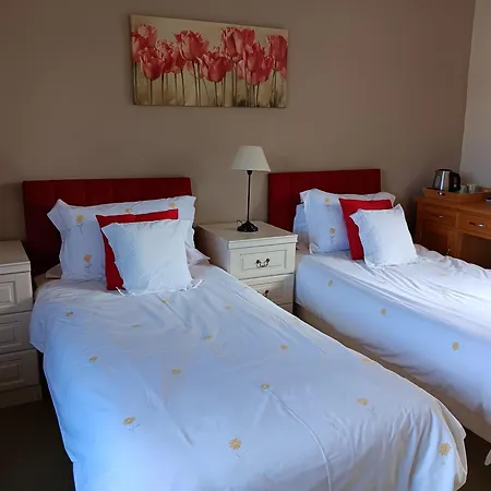 Buckley Farmhouse Bed And Breakfast-2