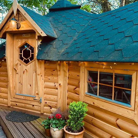 Stamford Meadows Glamping With Private Hot Tubs-3