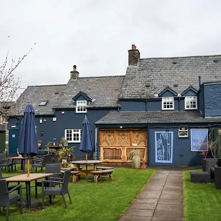 The Bluebell Country Inn, Crickhowell-3