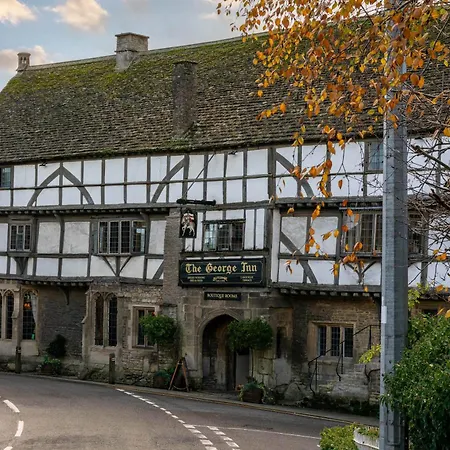 The George Inn & Plaine-3