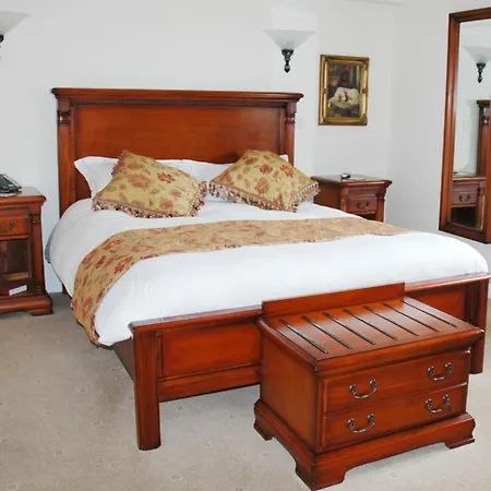 The Down Inn-2