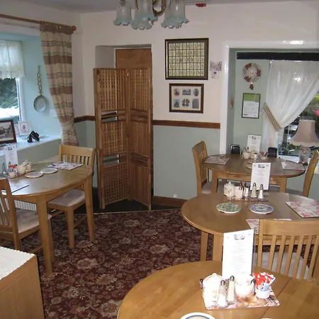 Rosebud Cottage Guest House-2