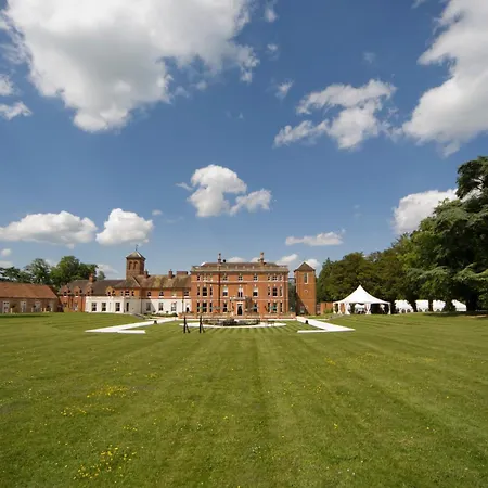 Oakley Hall Hotel-3
