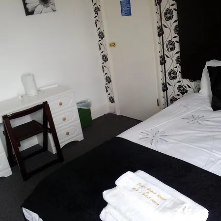 M And J Guest House-3