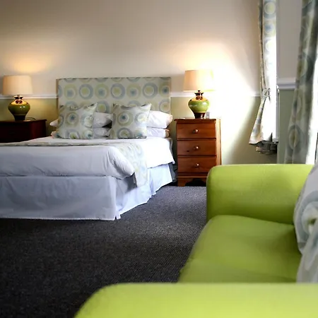 The Royal Hotel-3