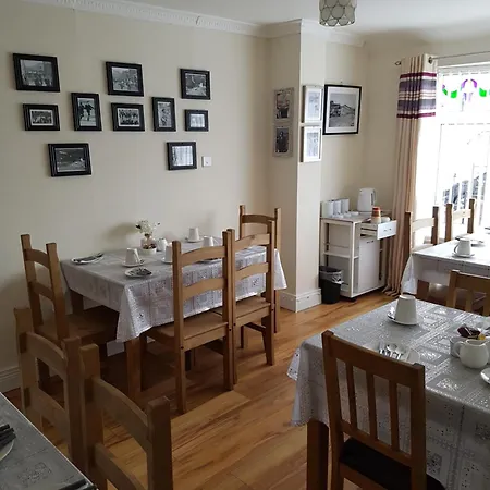 Legenderry B&B-2