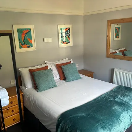 The Yacht Inn-3