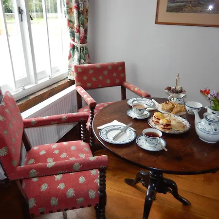 Lower Wythall B&B-2