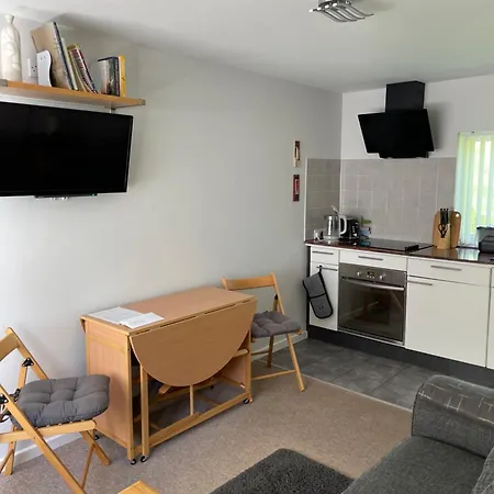 Leylands Annexe-2