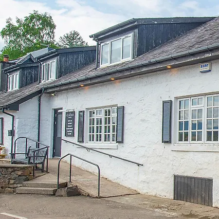 The Clachan Hotel, Lochearnhead-2