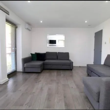 Campbell Square Apartment 3-3