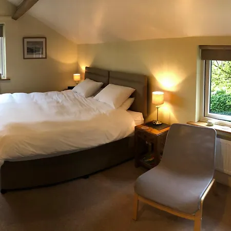 Foxlow Coach House-3