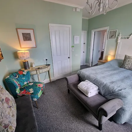 Glan Y Mor Hotel (Adults Only)-3