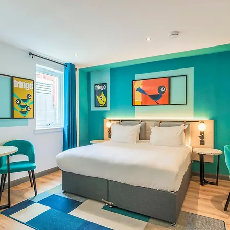 Holyrood Aparthotel-3