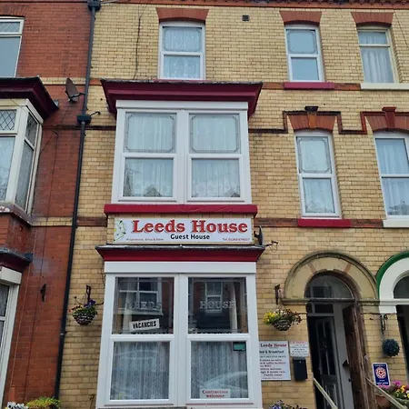 Leeds House Guest House-2