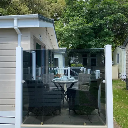 Sea Shore Lodge Mudeford-2